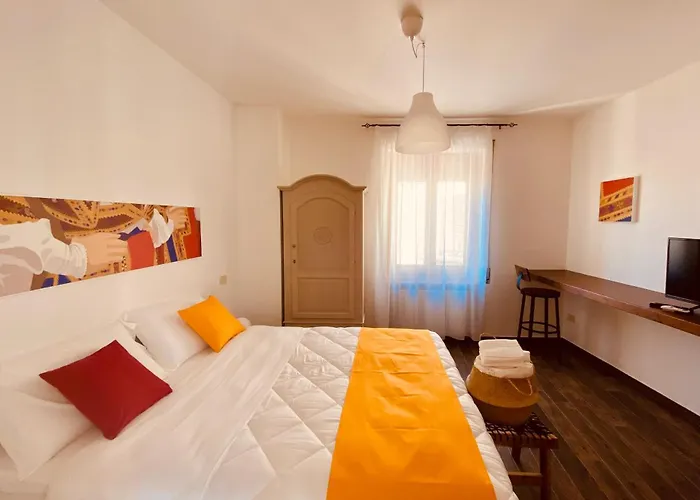 招待所 Carrales 3*