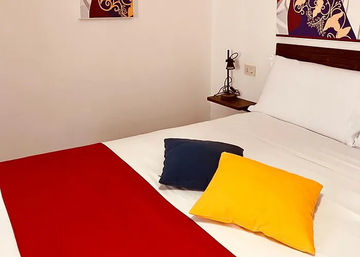 招待所 Carrales 3*