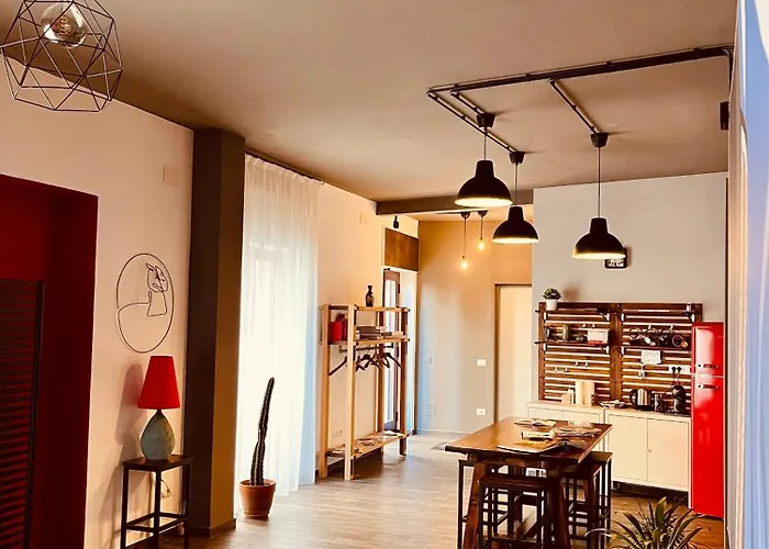 Carrales 招待所 努奥罗